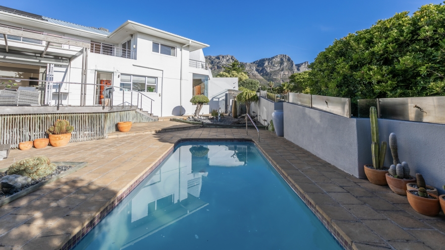 4 Bedroom Property for Sale in Camps Bay Western Cape